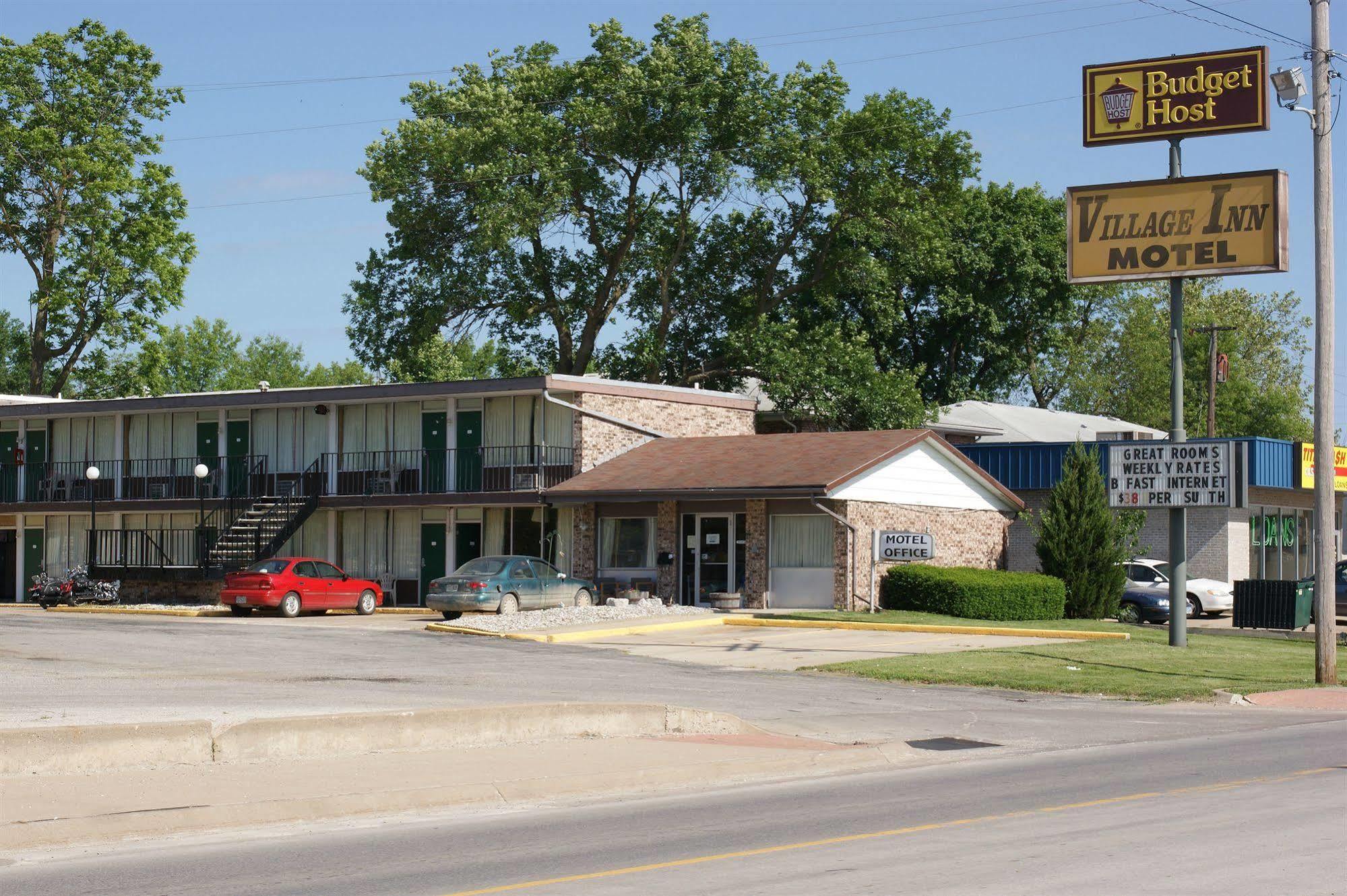 Budget Host Village Inn Kirksville Exterior foto